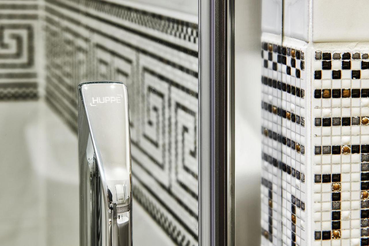 Pragueone Apartment,A/C,Terrace المظهر الخارجي الصورة