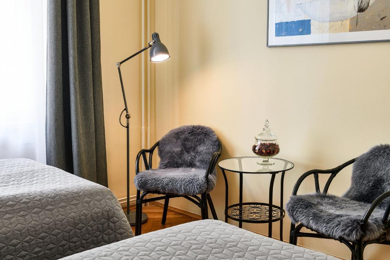 Pragueone Apartment,A/C,Terrace المظهر الخارجي الصورة