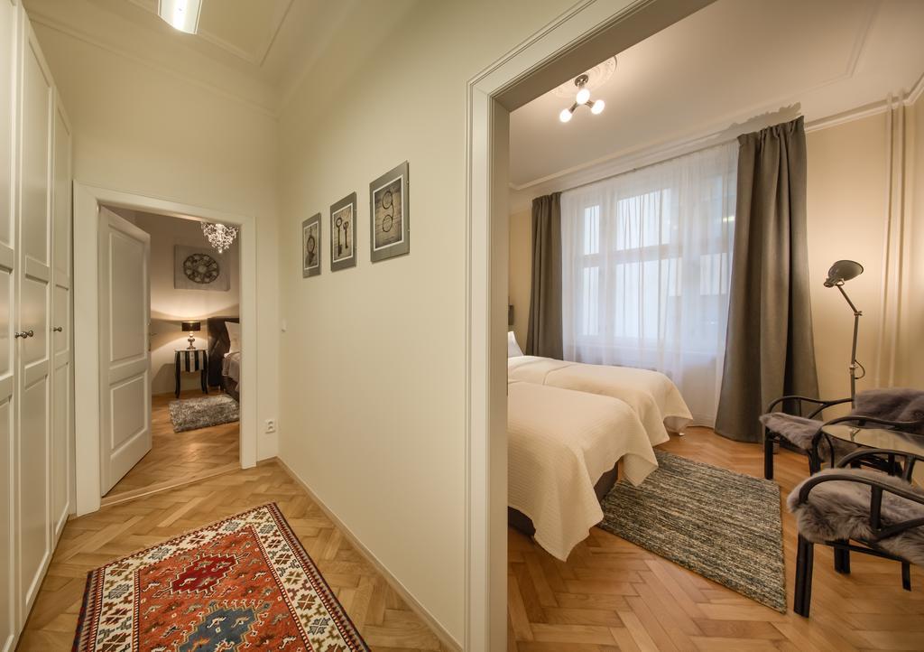 Pragueone Apartment,A/C,Terrace المظهر الخارجي الصورة