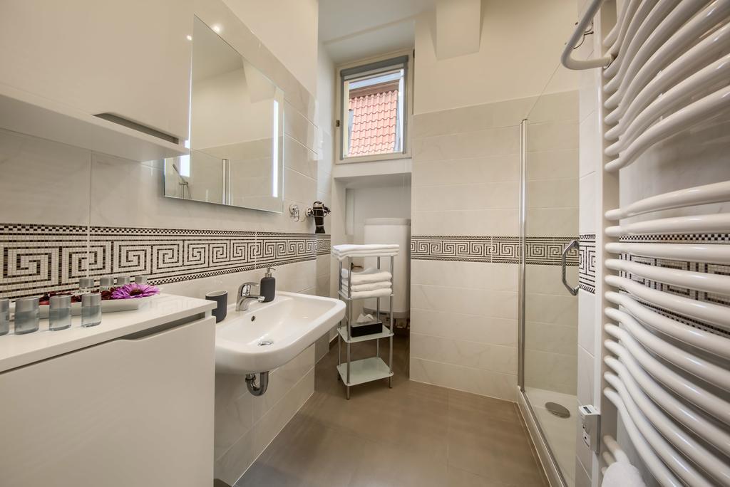 Pragueone Apartment,A/C,Terrace المظهر الخارجي الصورة