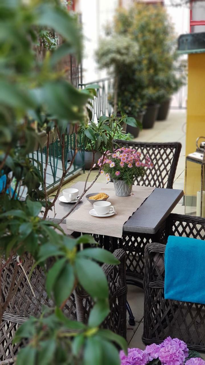 Pragueone Apartment,A/C,Terrace المظهر الخارجي الصورة
