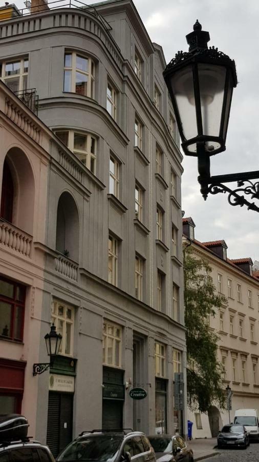 Pragueone Apartment,A/C,Terrace المظهر الخارجي الصورة